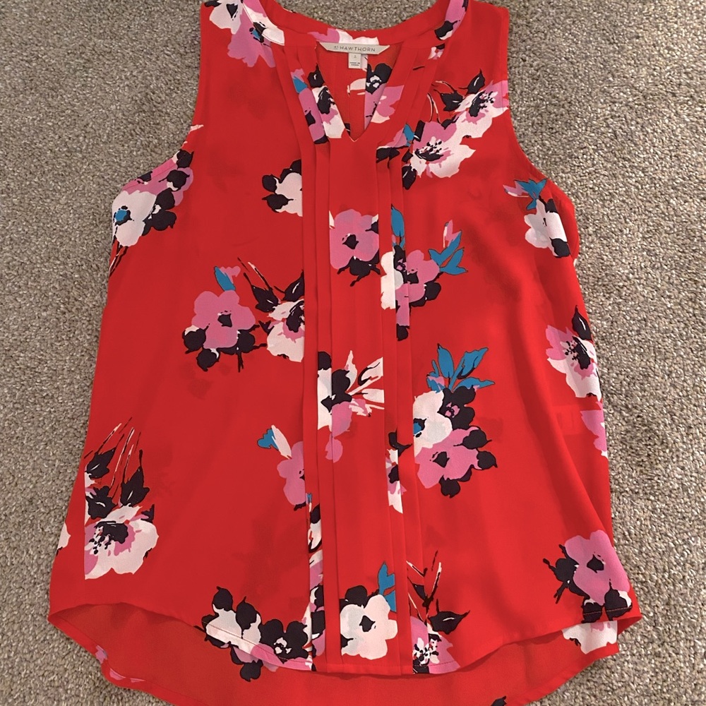 Floral Sleeveless Blouse